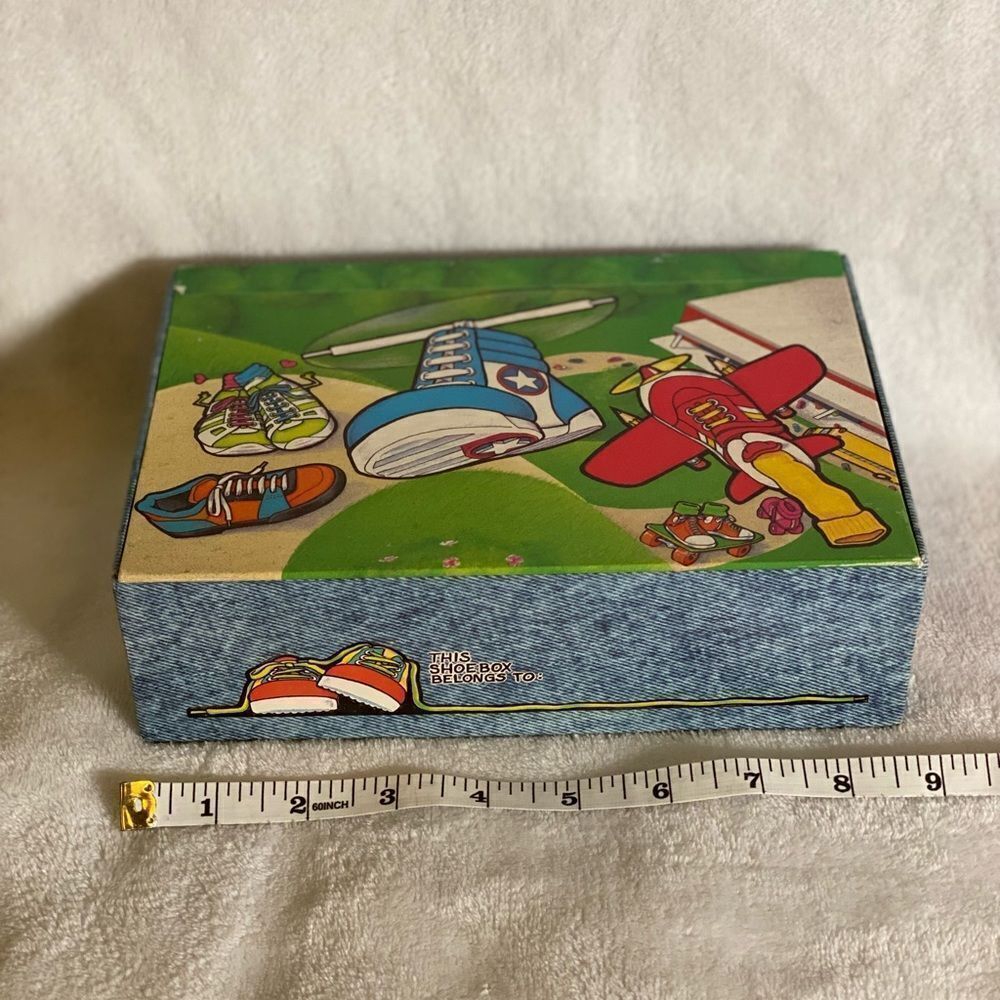 VINTAGE SHOE BOX tennis shoes skateboard. general box co.cigar box. made‎ in usa